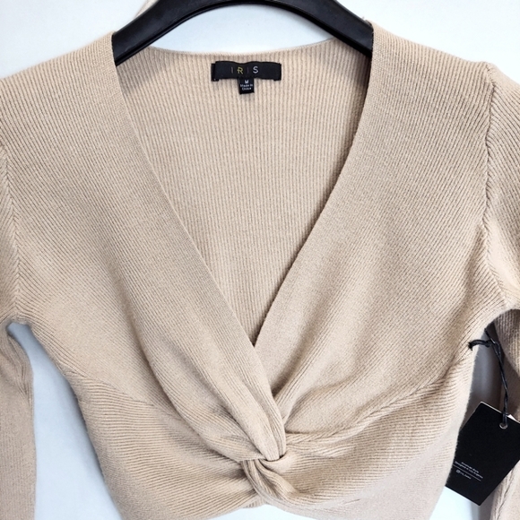 Women's Crop Sweater Taupe Knot Front Cropped V Neck Long Sleeve New - Picture 12 of 13